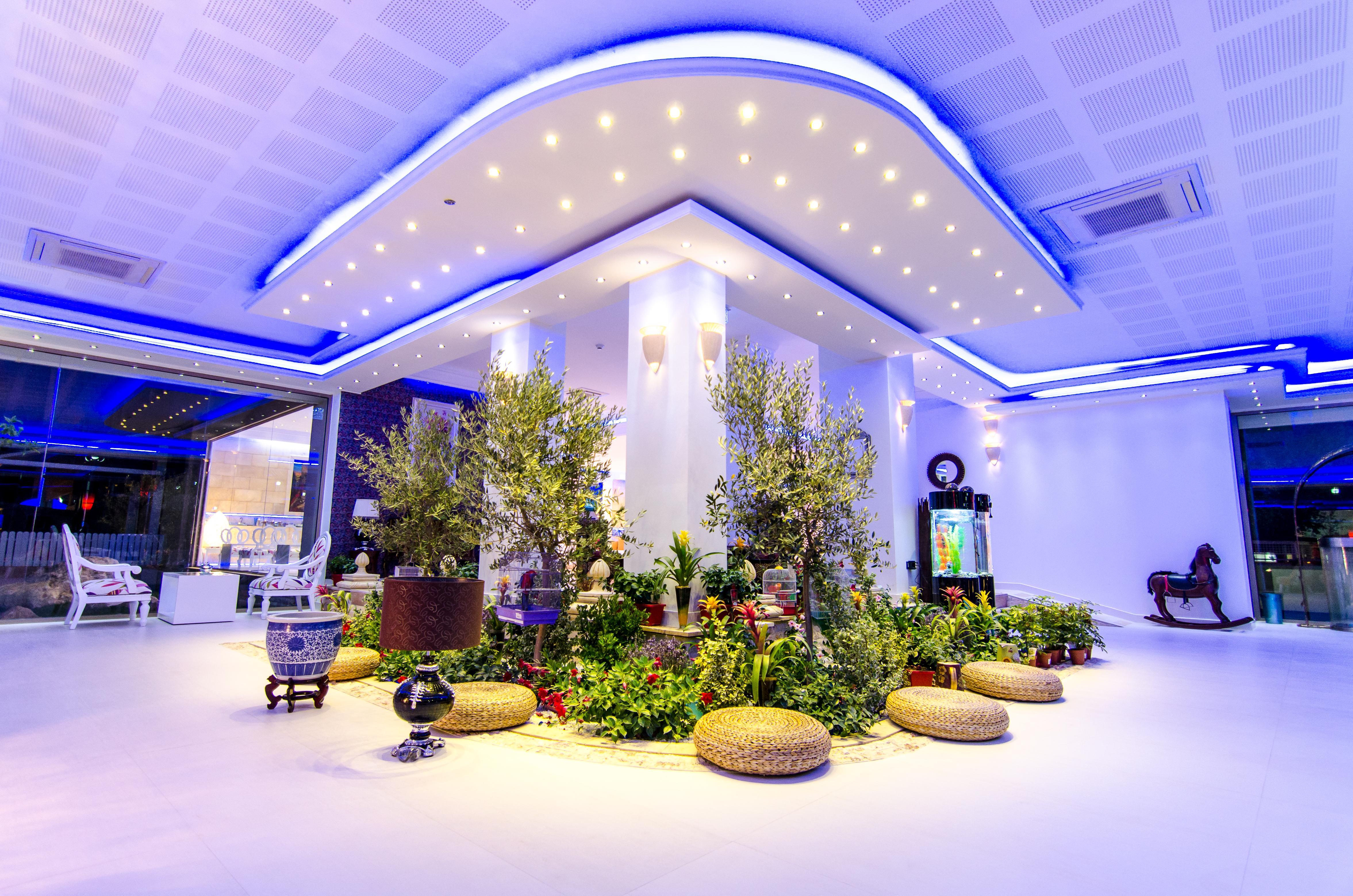 Phoenicia Luxury Hotel Navodari Exterior photo