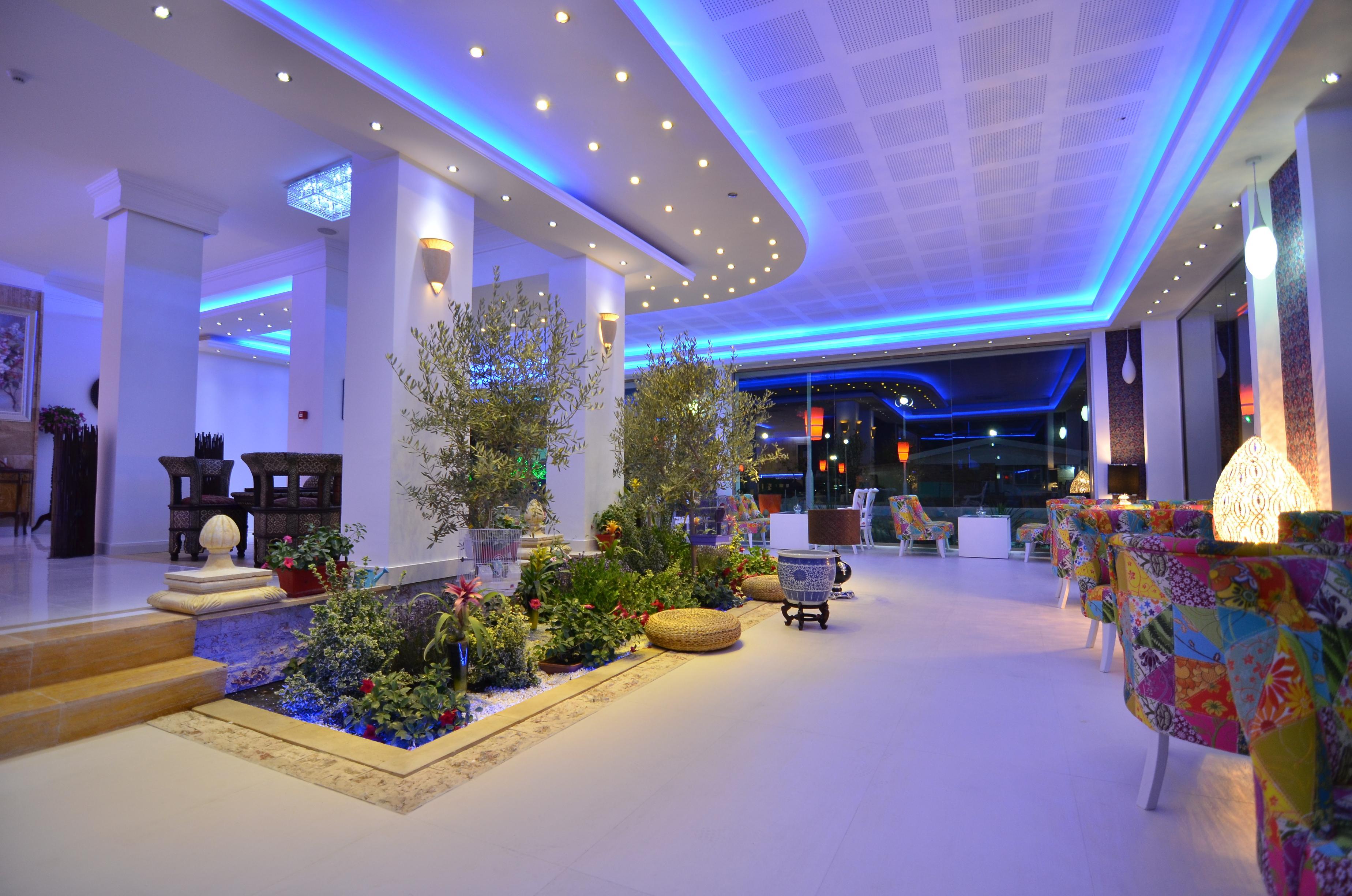 Phoenicia Luxury Hotel Mamaia Exterior photo