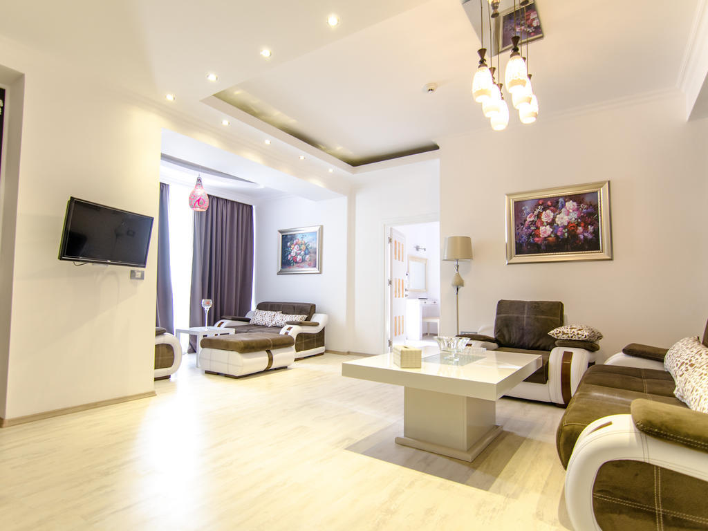 Phoenicia Luxury Hotel Navodari Exterior photo