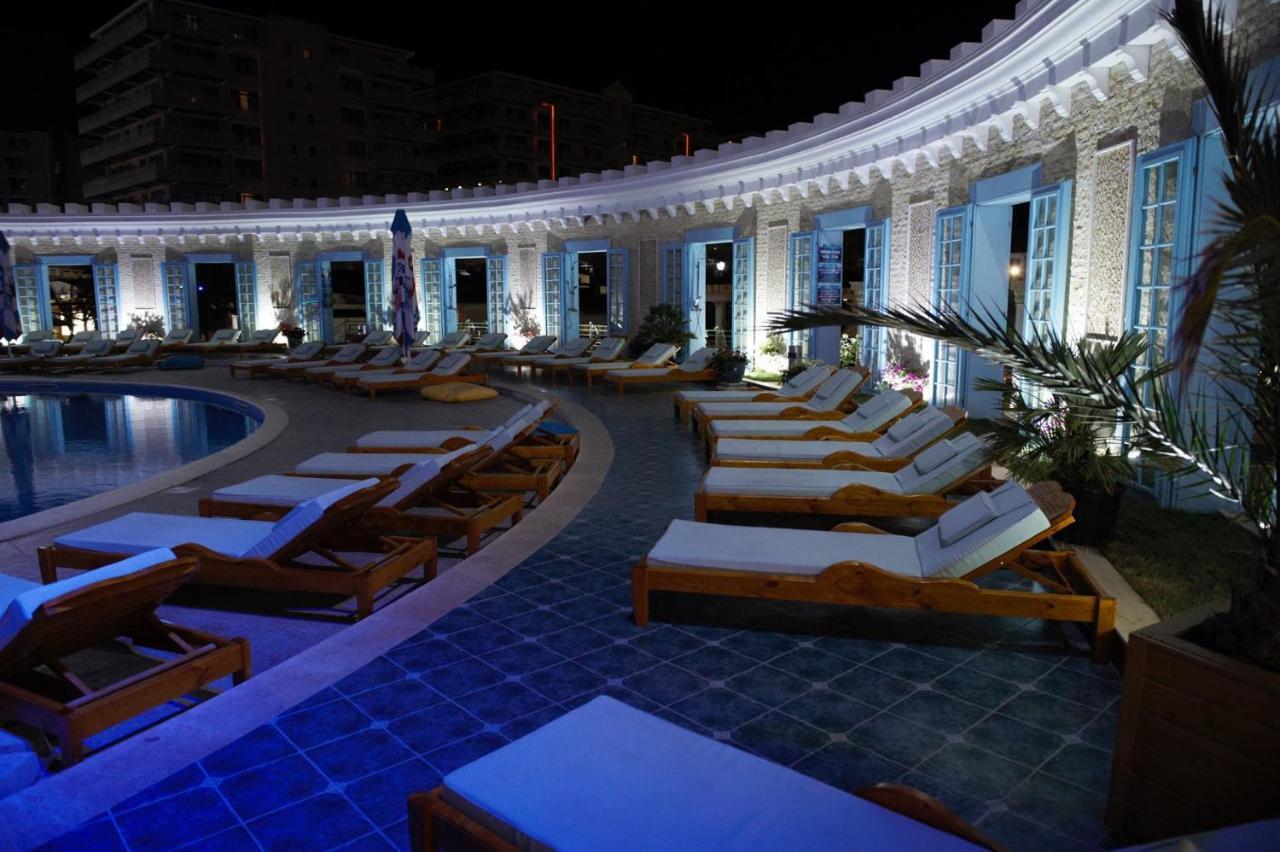 Phoenicia Luxury Hotel Navodari Exterior photo